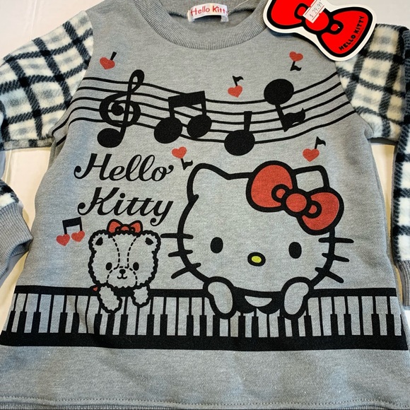 2T-3T Hello Kitty NWT grey piano sweater with fleece arms - Picture 2 of 6